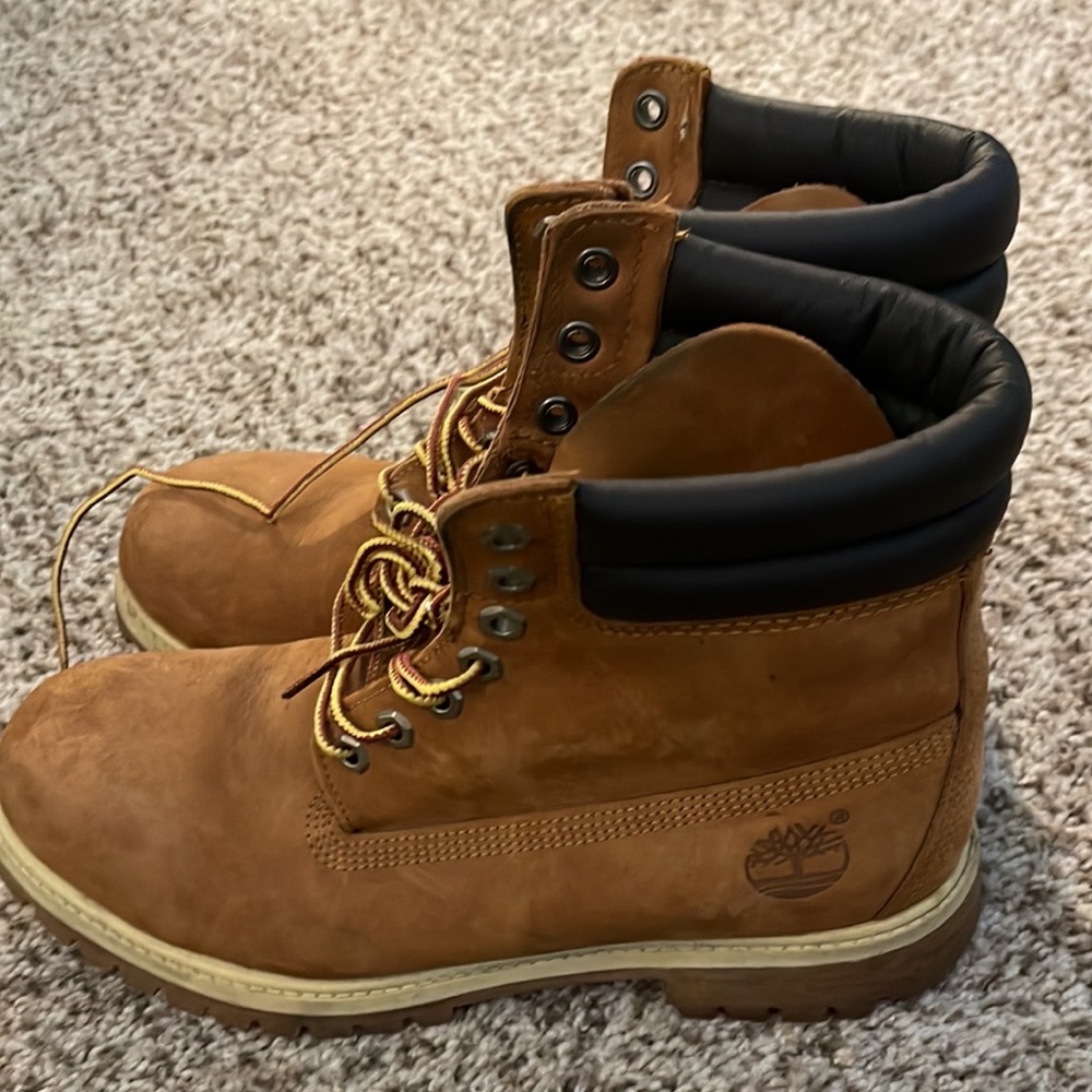 Men timberlands size 9
